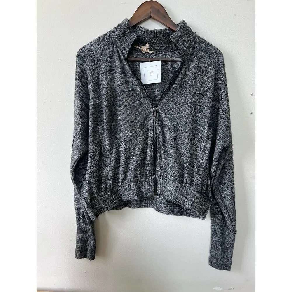 Black Zipper Jacket - Hem & Thread - Picture 9 of 9